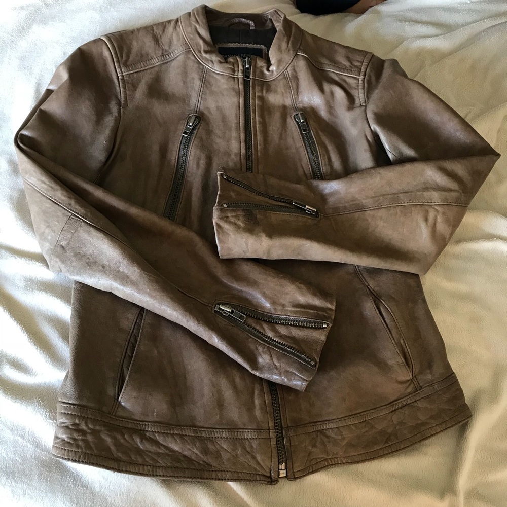 Banana Republic taupe leather jacket
